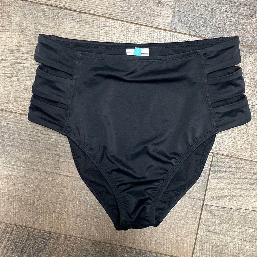 High waisted bikini